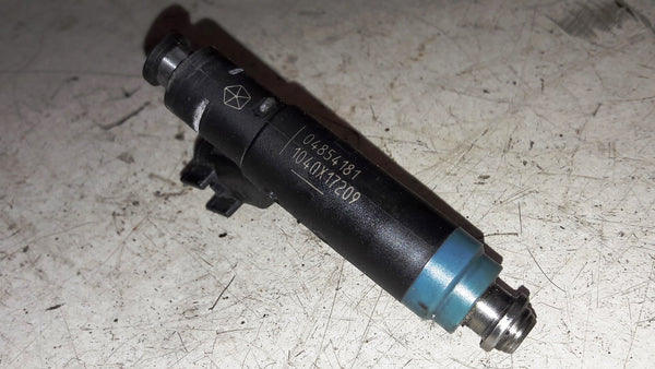 FUEL INJECTOR SIEMENS 04854181 Jeep Wrangler TJ Grand Cherokee WJ