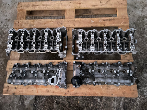 M157 mercedes-benz 5.5 V8 Cylinder Heads