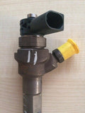 AUDI A1  VOLKSWAGEN TOURAN CADDY  SKODA YETI OCTAVIA SCIROCCO JETTA GOLF  SEAT IBIZA LEON ALTEA  2.0 TDI DIESEL ENGINE / 81 / 100 / 103 / 62 KW CFH CFHA CFHB CFHC CFHD CFHE CFHF 0445110369 / 03L103277J  USED FUEL INJECTOR