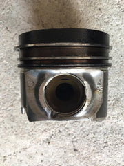 One PISTON 1 x Original MAHLE AUDI A4 A5 A6 Q7 2,7 2.7 TDi ENGINE CODE CAN 163PS 190 PS Kolben 83L82 d=83,01mm MORE AVAILABLE!!!