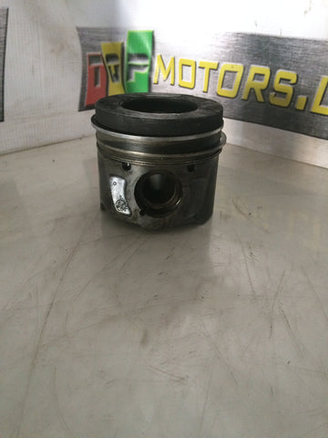 2012 RHH FORD PEUGEOT CITROEN 2.0 HDI TDCI DIESEL ENGINE PISTON