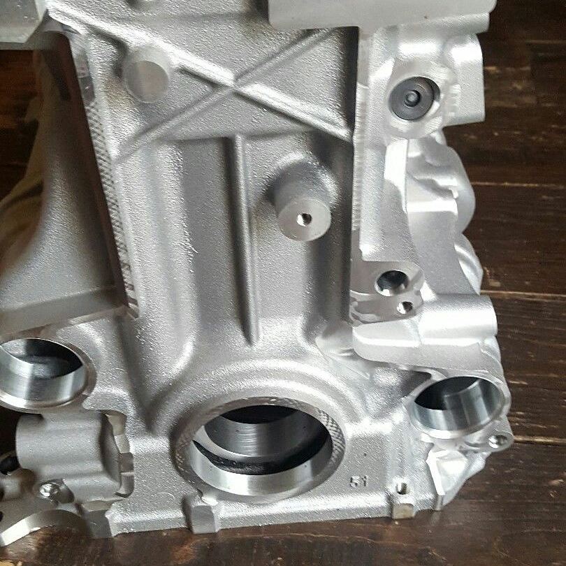 BMW Engine block PART NUMBER 8650917 Motor Engine Moteur b48a20a 2