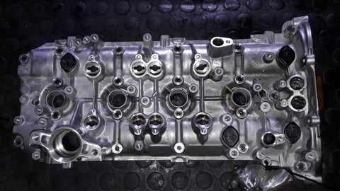 CAM SHAFT CAMSHAFT CARRIER PLATE VALVE COVER RIGHT SIDE 079103286 BF 079103286BF AUDI RS6 RS7 4.0 TFSI BI-TURBO TWIN TURBO  PETROL V8 412KW 4.0TFSI 4.0 tsi V8 580BHP 2016 CWU / CRD CODE ENGINE 
