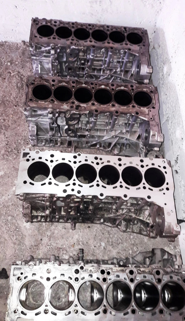 ENGINE CYLINDER BLOCK 7 799 978 7799978 7 823 013 7823013 BMW 3.0