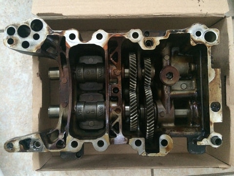 AUDI A4 A3 TT  VW VENTO PASSAT EOS JETTA GOLF BORA SEAT TOLEDO LEON ALTEA  SKODA OCTAVIA  2004 - 2.0 TFSI PETROL ENGINE / 147 KW  ENGINE CODE: BGB BWA AXX  PART NUMBER: 06B103535F / 06B 103 535 F  USED BALANCE SHAFT
