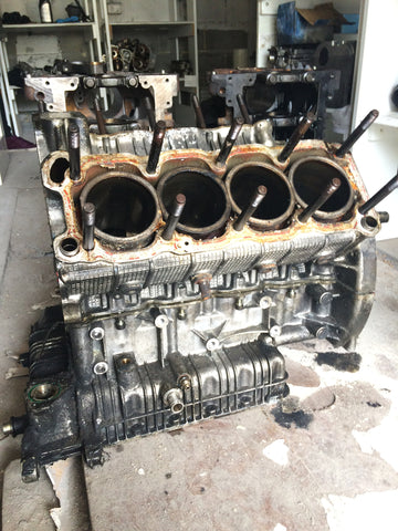 2000 AM585 MASERATI 3.2 BITURBO V8 32V BENZINAS VARIKLIO BLOKAS cylinder block