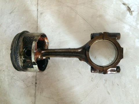 1996 CHRYSLER 3.3 PETROL ENGINE PISTON WITH A CONNECTING ROD