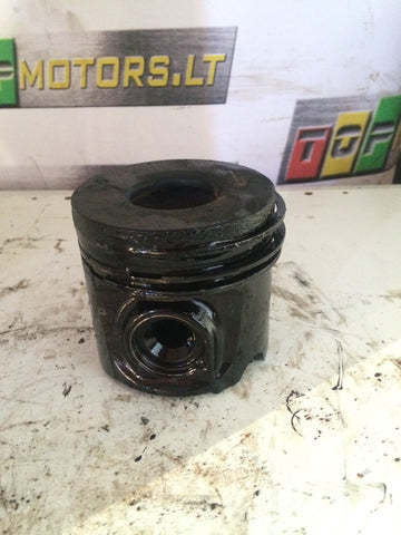 2005 F1AE FIAT IVECO 2.3 JTD DIESEL ENGINE PISTON