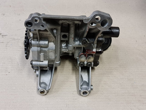 BMW Oil Pump 7624135 / 70550809