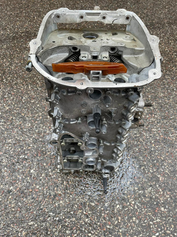 Audi 2.0 TSI CYLINDER HEAD AND PARTS