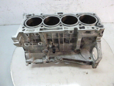 Bare Engine block Kia Sorento II 2,4 2.4 petrol CVVT code G4KE 